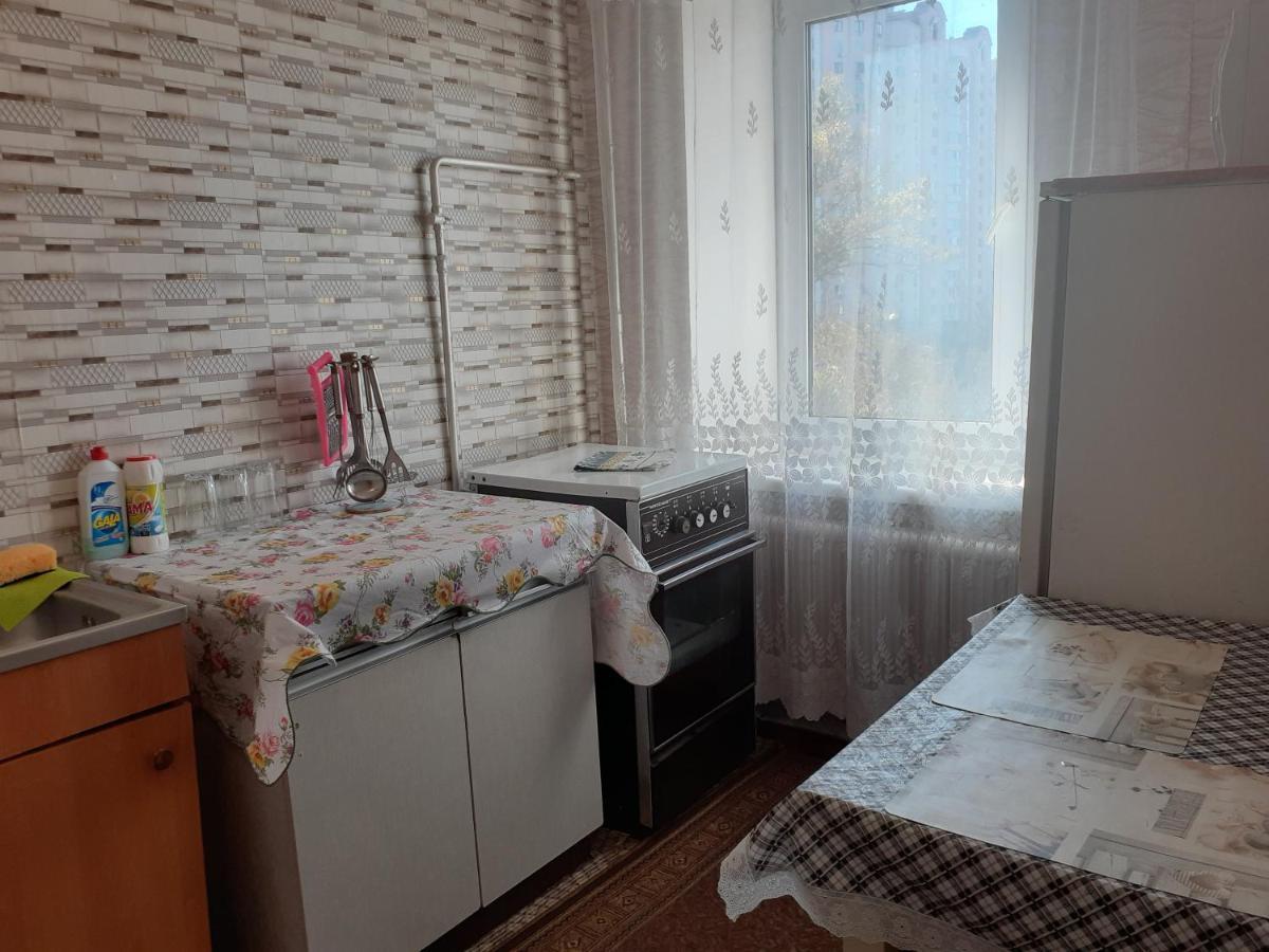Квартира Возле Индустриального Моста, Нау Kiev Extérieur photo